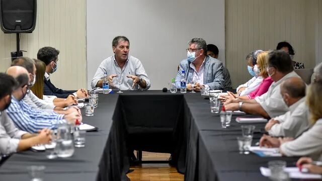 Reunion paritaria docente.