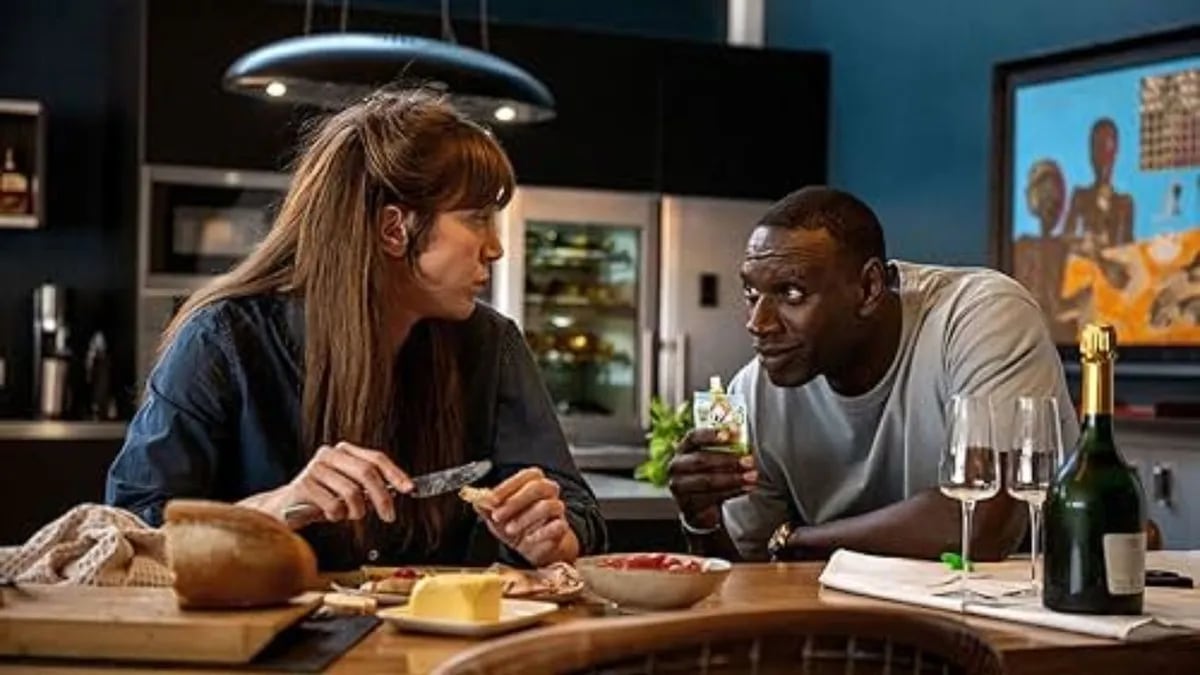 La nueva película de Netflix dura 122 minutos.