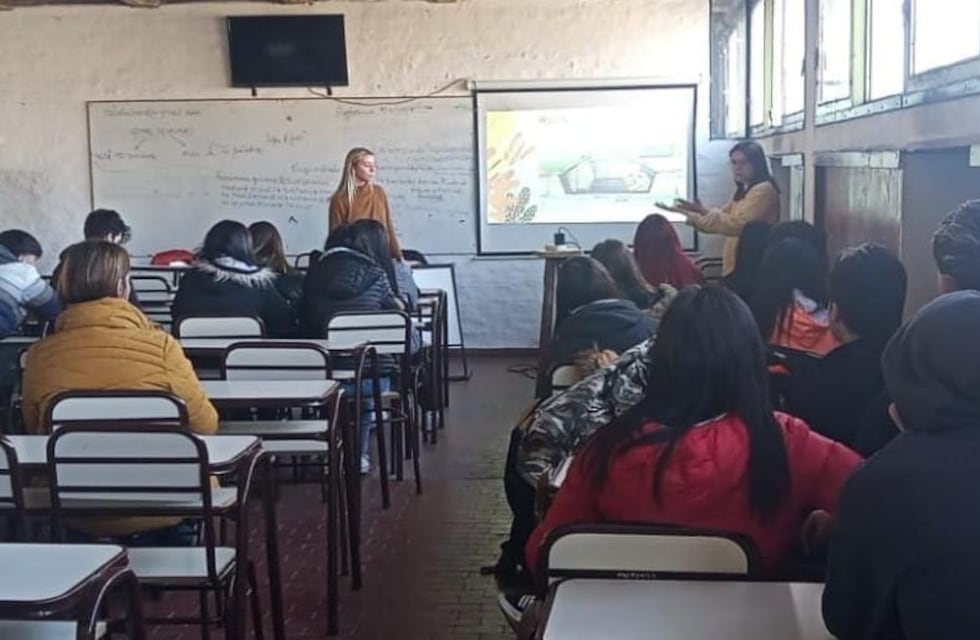 Charla de Gestión Ambiental en las localidades del distrito de Tres Arroyos