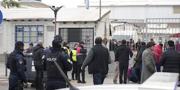 Amenaza de Bomba en la Municipalidad de Las Heras: evacuaron al personal. Foto: Prensa LH
