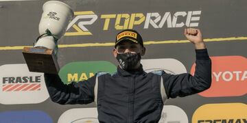 Nicolás Palau (Toyota) ganó su primera carrera en el Top Race Series, que se corrió en el autódromo de Buenos Aires y se lo dedicó a su abuelo (Luis Antonio Palau): “Fue una persona que me marco mucho".