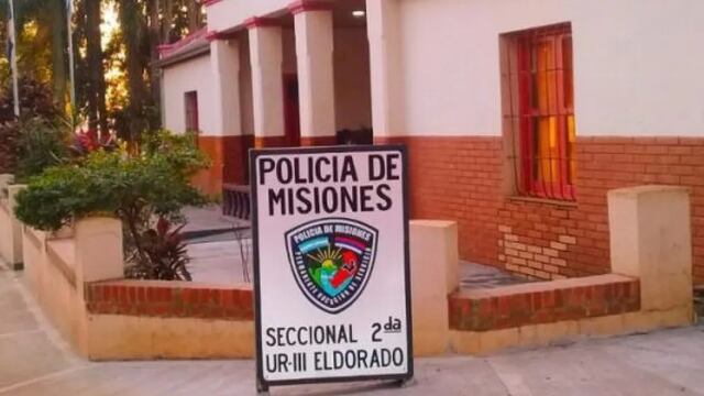 Buscan a dos hombres por robo calificado a un camionero en Eldorado.