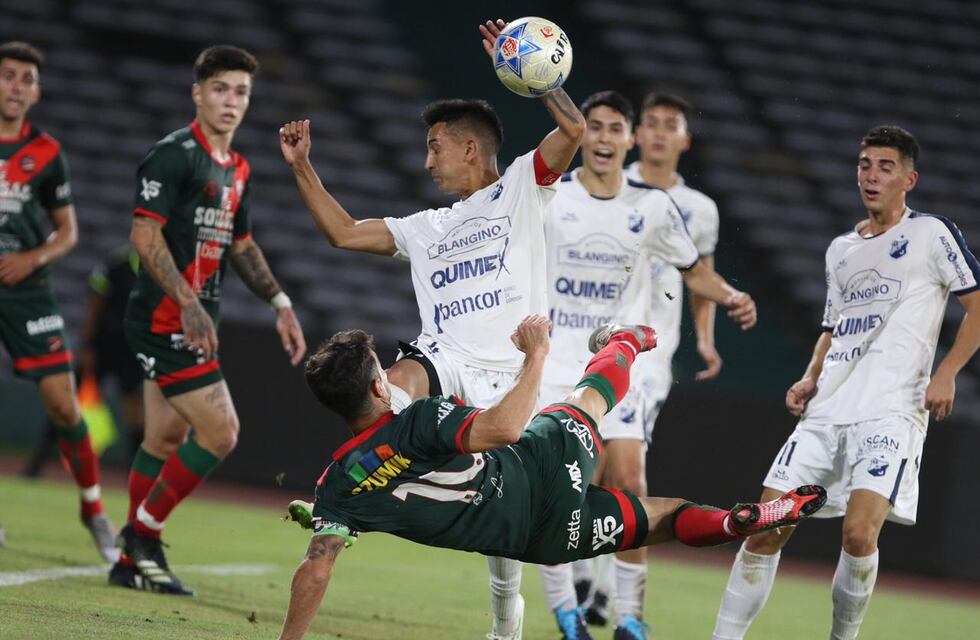 El reclamo de Peñarol al árbitro, tras la final perdida con Juniors