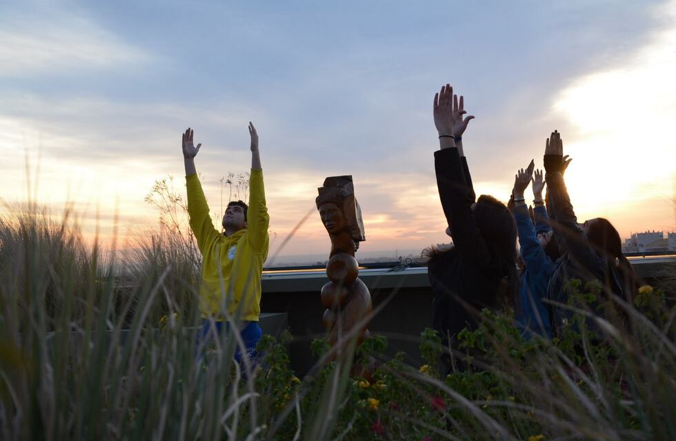 Qué es el oyoga, la práctica que permite alcanzar orgasmos mediante el yoga