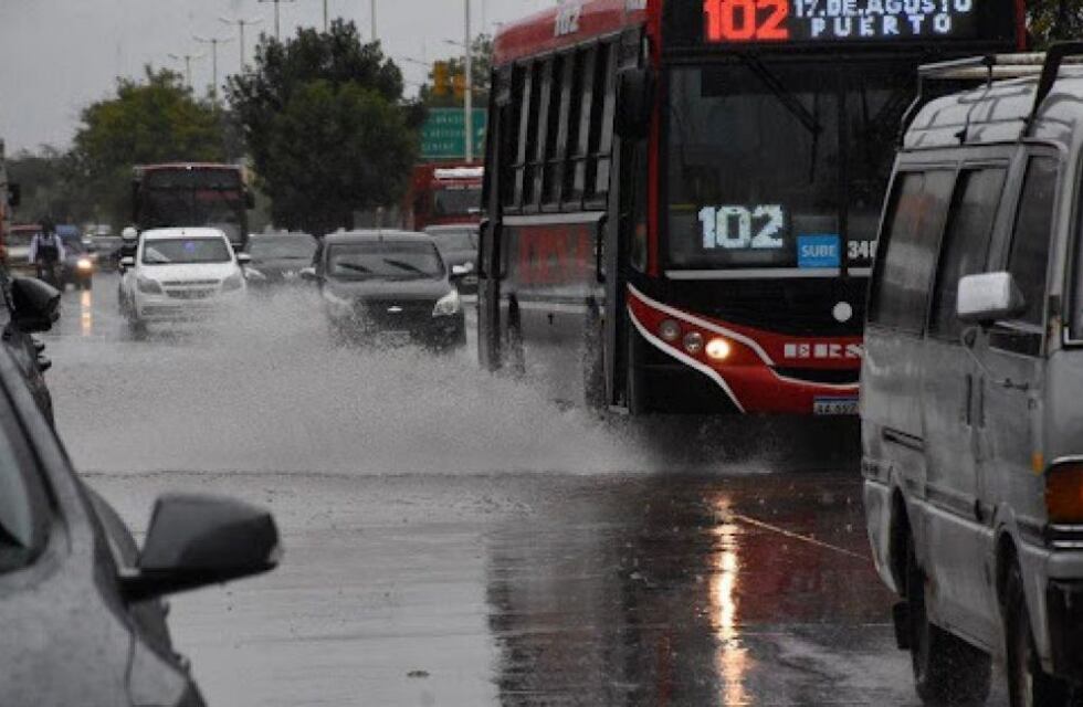 Lluvia y alerta por tormentas fuertes en la capital e interior de Corrientes