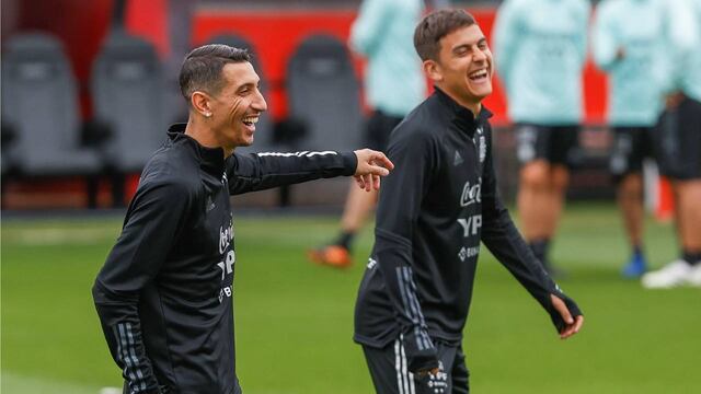 El futbolista rosarino y el cordobés disfrutaron en la emblemática discoteca Pacha.