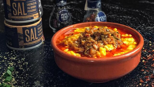El locro de La Vieja Esquina en Córdoba para este 25 de mayo.