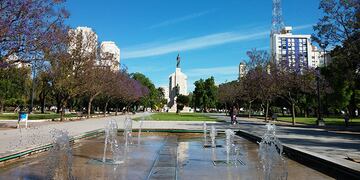 Lunes caluroso en Bahía Blanca.