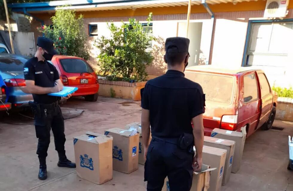 Persecución en San Pedro terminó con el secuestro de cigarrillos ilegales de más de un millón de pesos