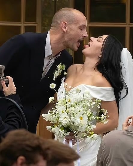 Efecto mariposa: Por qué Lali Espósito cambió de opinión y aceptó casarse con Pedro Rosemblat