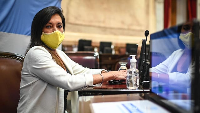 Laura Rodriguez Machado, senadora de Córdoba, se mostró a favor del proyecto.
