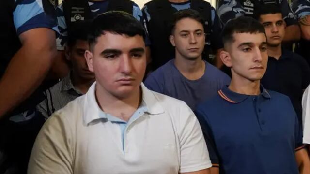 Ciro Pertossi (de blanco) rompió el silencio y habló sobre la patada en la cabeza de Fernando Báez Sosa.