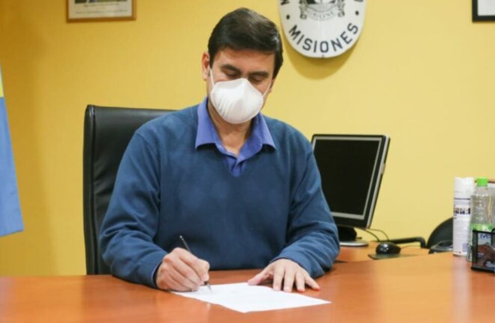 Tras el escandaloso video, el intendente eldoraense Fabio Martínez salió a desmentir la situación