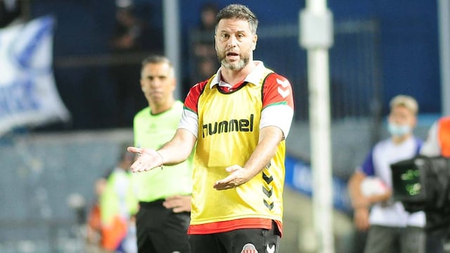 Rodolfo De Paoli se enojó con un jugador de Godoy Cruz. (Fotobaires)