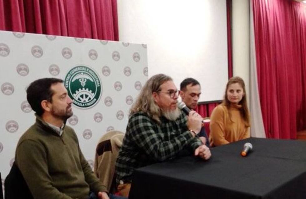 Lanzaron una diplomatura en Industria y Tecnología de la Maquinaria Agrícola en la Universidad Nacional de Rafaela