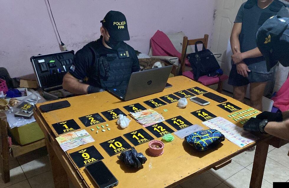 Detuvieron a dos narcomenudistas en Córdoba: uno tiene una importante disminución visual