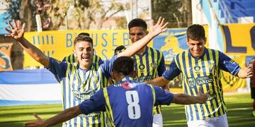 Juventud Unida de San Luis derrotó 2-0 a Círculo Deportivo y se afianza en la zona Clasificación del Federal A.
