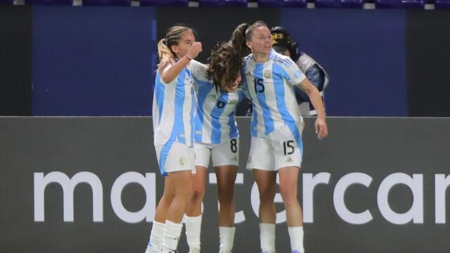 Florencia Bonsegundo fútbol femenino Argentina