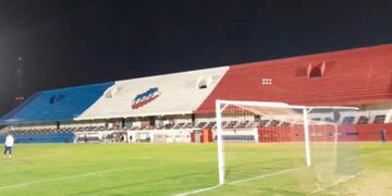 Rosario y Sporting deberán jugar sin público los próximos dos partidos de local.