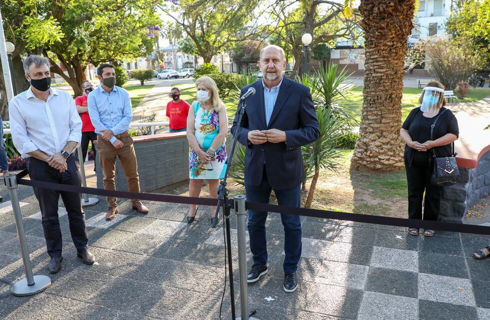 Habrá reuniones sociales durante las fiestas pero limitadas