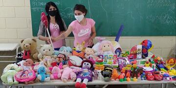 Internas de la Unidad 52 arrancaron un emprendimiento solidario para el Hogar Sagrado Corazón.