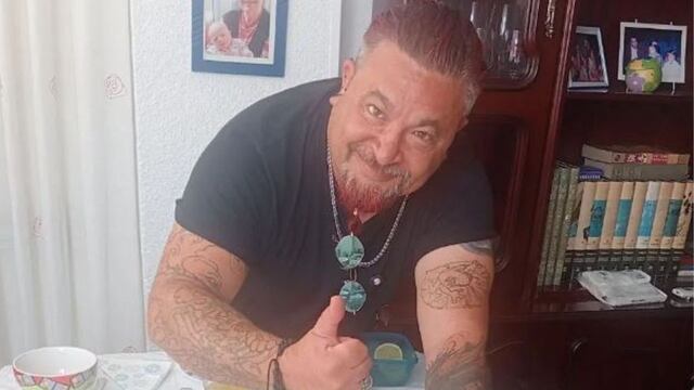 FRANCO CAPOZZO PISTRINI, argentino de 49 años de edad, oriundo de
Capital Federal.