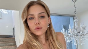 Evangelina Anderson paralizó Instagram al posar con una microbikini negra cut out