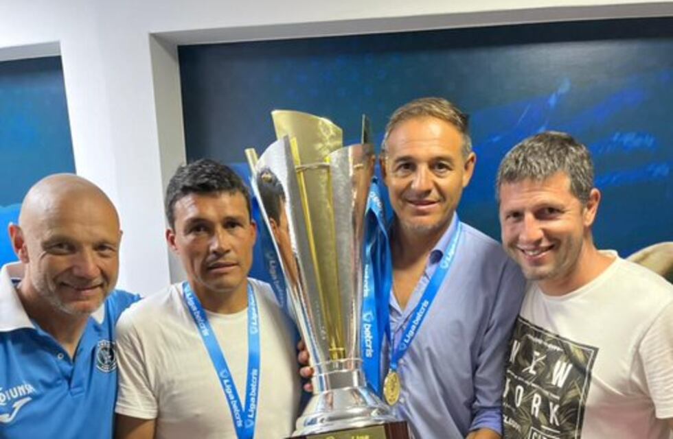 La Tota Hernán Medina consagró campeón a su equipo en Honduras