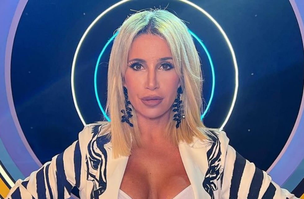 Flor Peña posó con el mítico traje de conejita de Playboy y despertó suspiros: “Esta conejita quiere...”