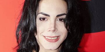 El imitador de Michael Jackson argentino asegura que lo atacan al confundirlo con Felipe Pettinato.