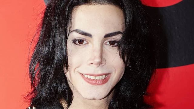 El imitador de Michael Jackson argentino asegura que lo atacan al confundirlo con Felipe Pettinato.