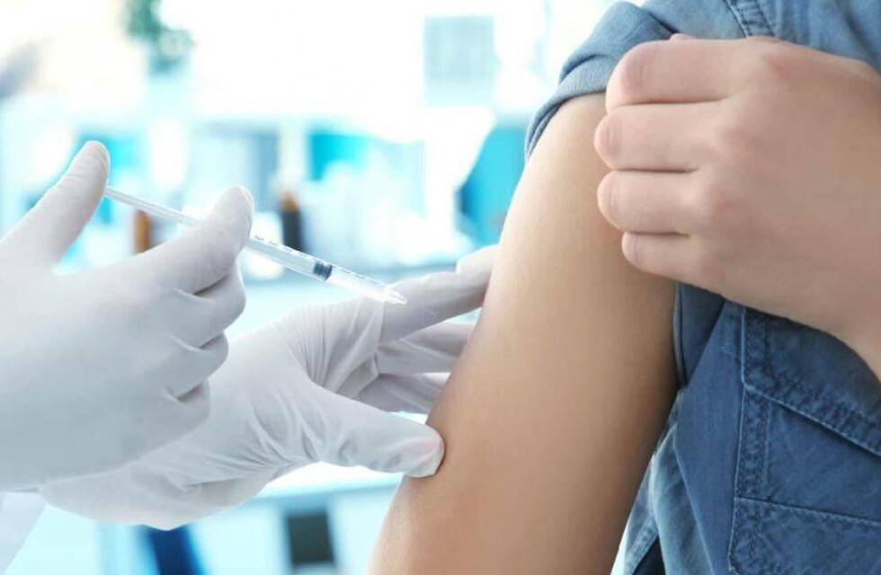 Vacuna Covid-19 Mendoza: abrió la inscripción para chicos de entre 12 y 17 años con factores de riesgo