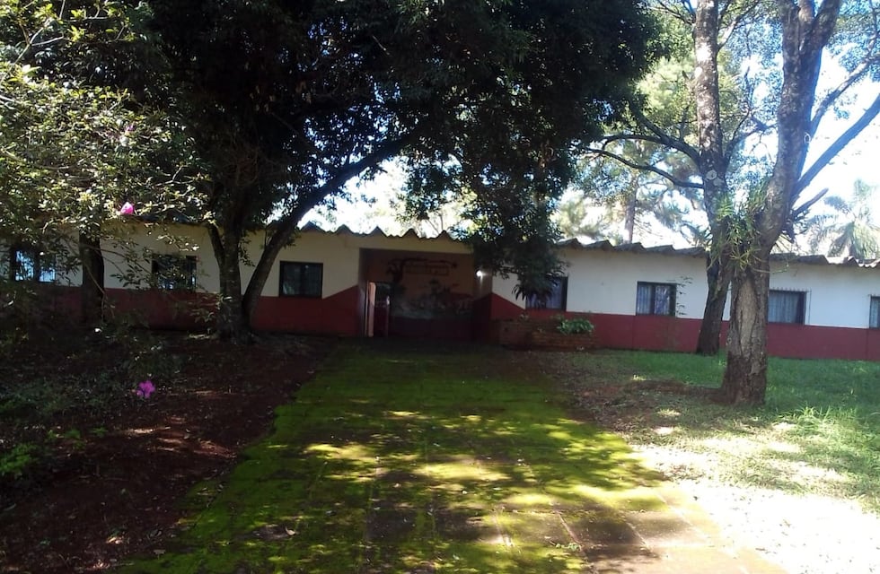 Comandante Andresito: escuela está sin agua desde hace 8 meses y piden intervención urgente a las autoridades