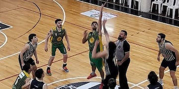 Blanco y Negro vs Costa Sud