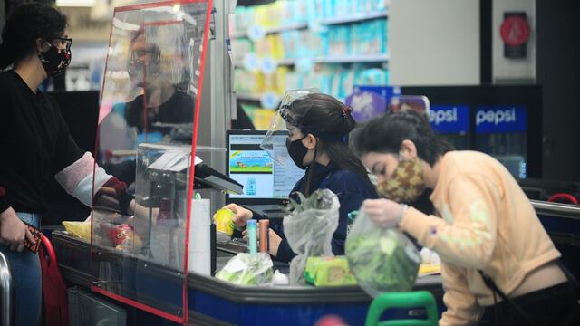 Compras en supermercados. (Foto: Clarín)