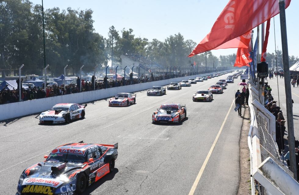 La carrera del TC en Rafaela tuvo más de 30.000 espectadores