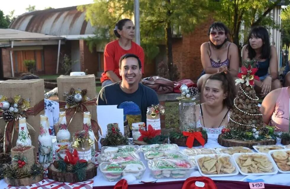 Realizaron la tradicional feria navideña de “Montecarlo Produce”