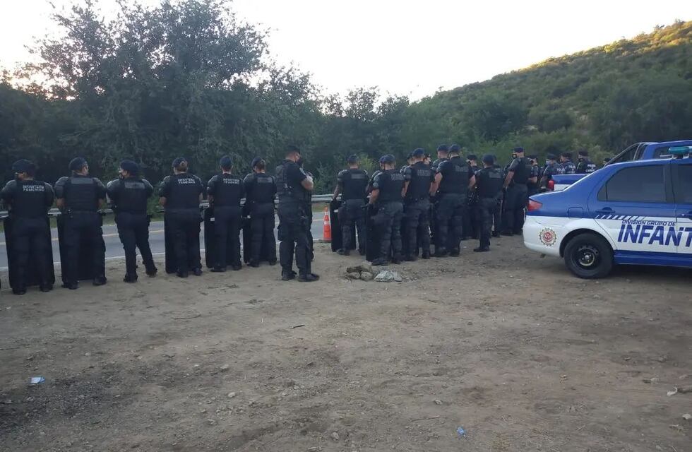 Autovía ruta 5: ambientalistas denuncian represión y marcharán hacia la fiscalía de Alta Gracia