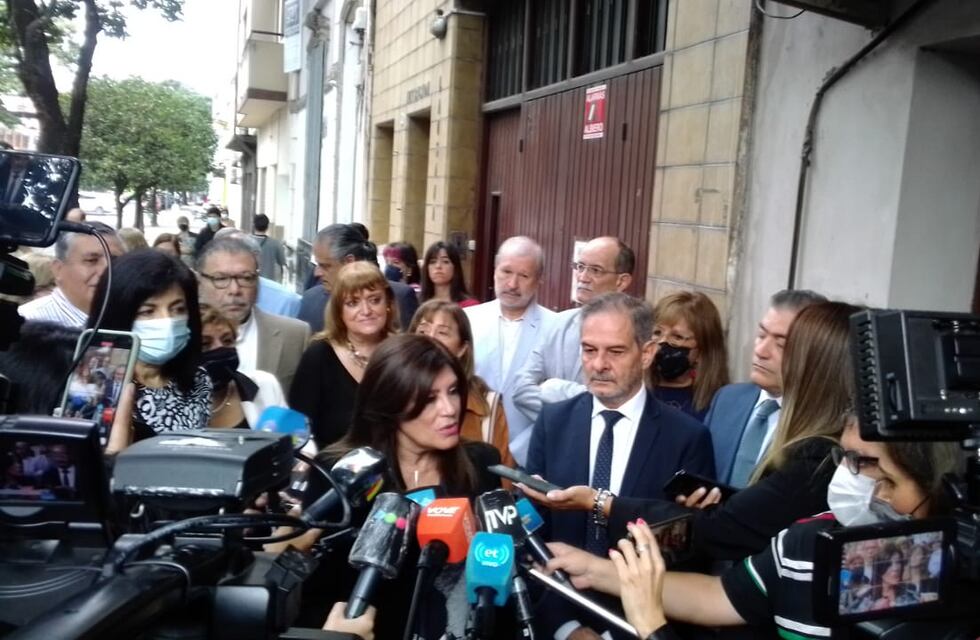 Elecciones UNT: Sergio Pagani y Mercedes Leal hicieron la presentación de sus candidaturas a rector y vicerrectora