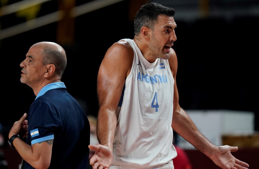 Madrugada olímpica dispar para Argentina: dura derrota del básquet ante Eslovenia, triunfazo de Podoroska en tenis