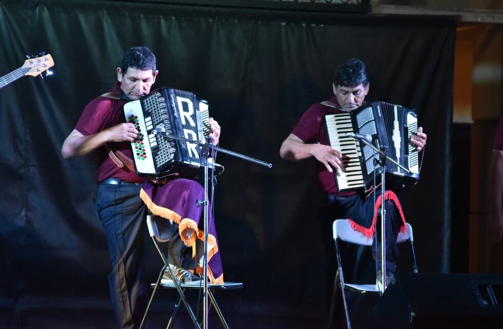 El chamamé tuvo su noche en el Anfiteatro
