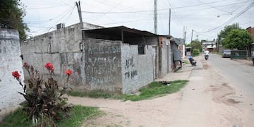 La víctima recibió múltiples disparos este sábado en Garibaldi al 200.