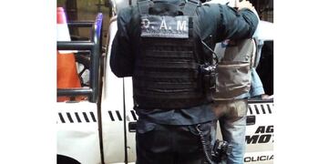 Posadas: vendedor ambulante terminó detenido tras golpear a una mujer.