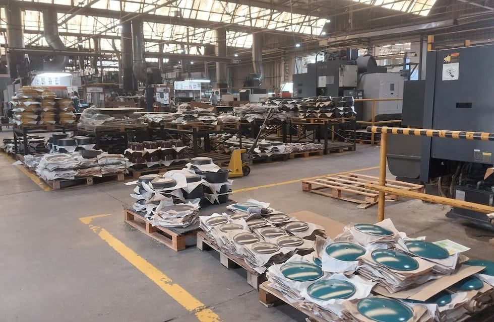 Empresa histórica despide a 30 empleados en su principal fábrica de Argentina: los motivos