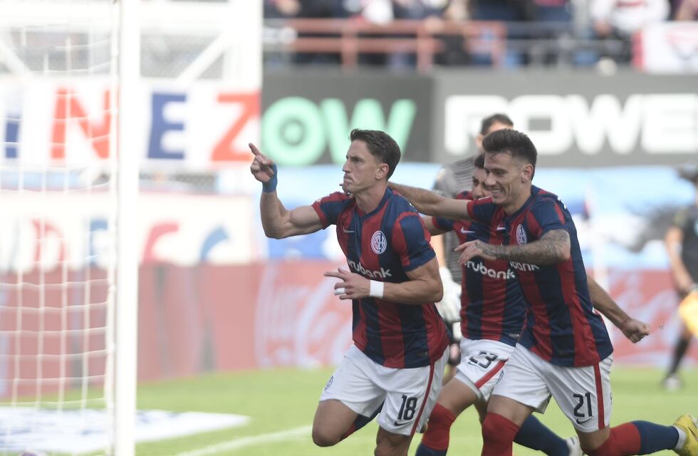 Video: Andrés Vombergar no perdonó y anotó el 1 a 0 contra Instituto