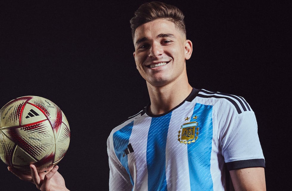 ¿Se parece?: se presentó como el doble de Julián Álvarez en Bienvenidos a Bordo e impactó al jurado