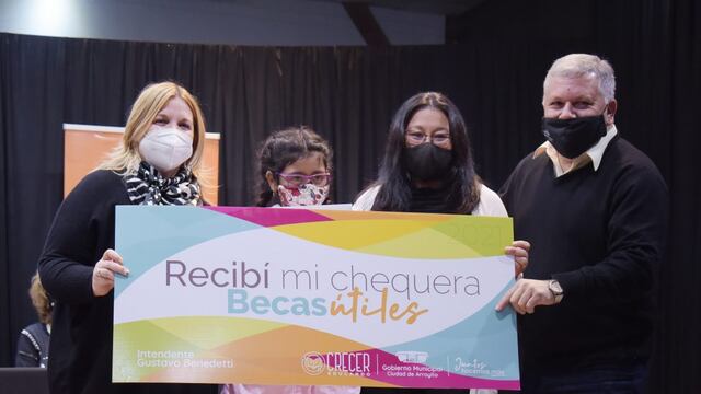 Becas escolares en Arroyito