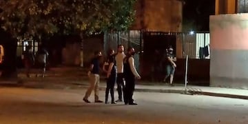 La Agencia de Investigación Criminal (AIC) montó un operativo en inmediaciones de barrio Moderno para esclarecer el caso. (Canal 3)