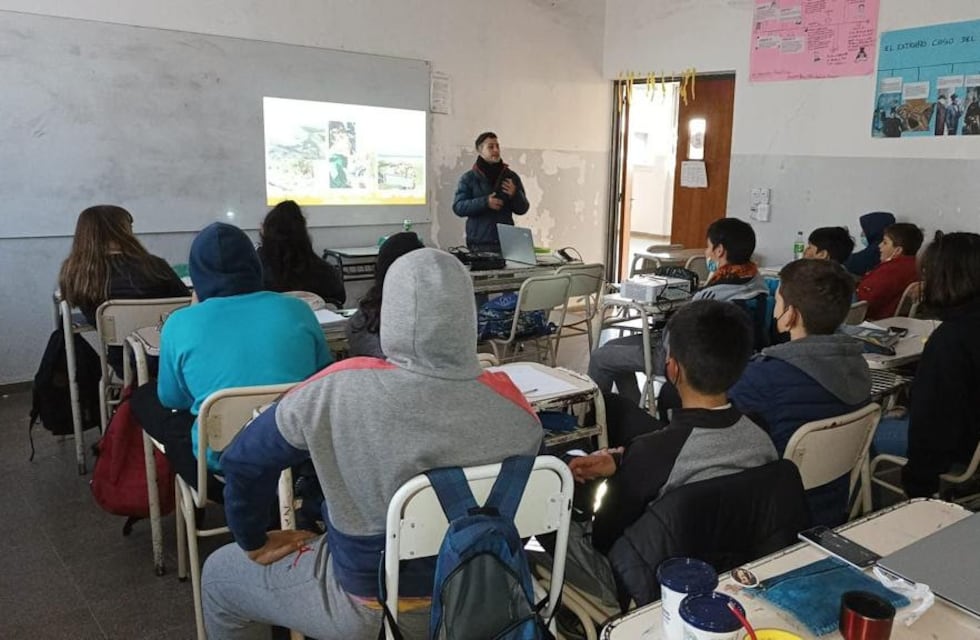 Paro docente: por el alto acatamiento en las escuelas de Carlos Paz se demora el comienzo de clases