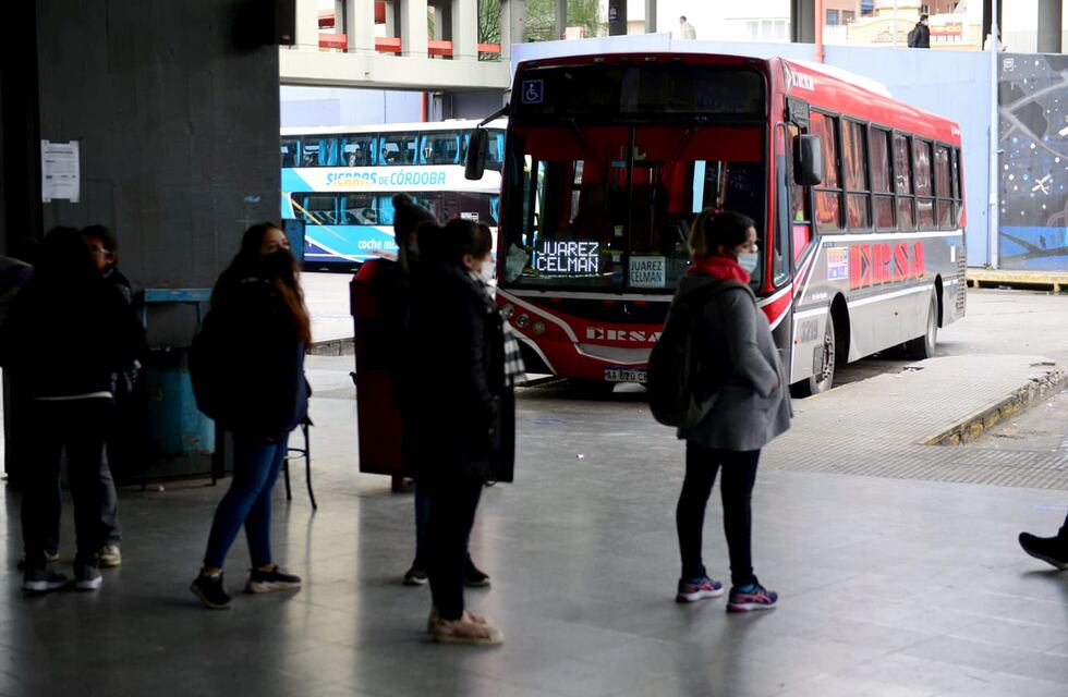 Se viene un aumento del boleto en interurbanos de Córdoba